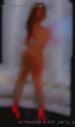Wifematuers hot party pictuers name lol!